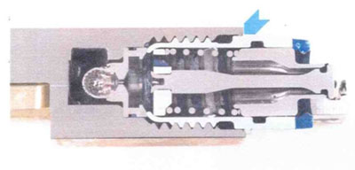 Figure 6: Magnification of 2.5X, cross section of quick disconnect in the LFT
